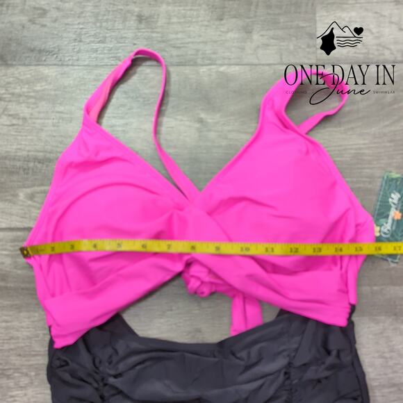 Blooming Jelly Cross Front Cut Out Tie Back One Piece Swimsuit Size XL - Picture 4 of 6